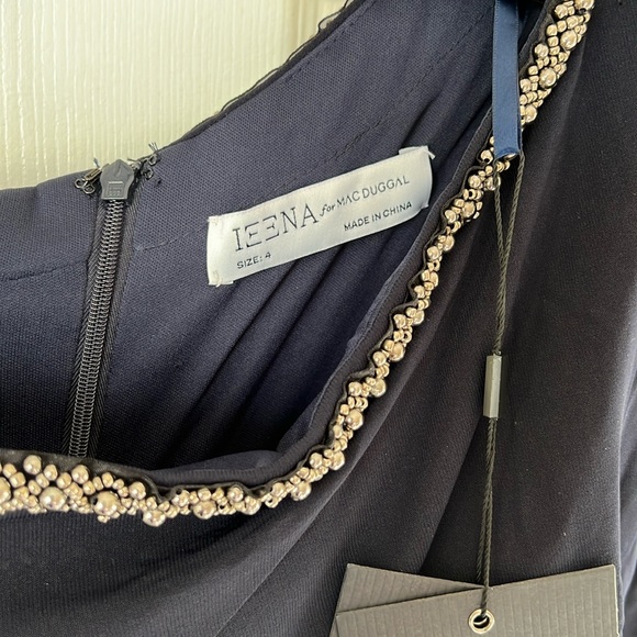 Ieena for Mac Duggal Draped One Sleeve Jersey Gown in Midnight Size 4 - Picture 7 of 12